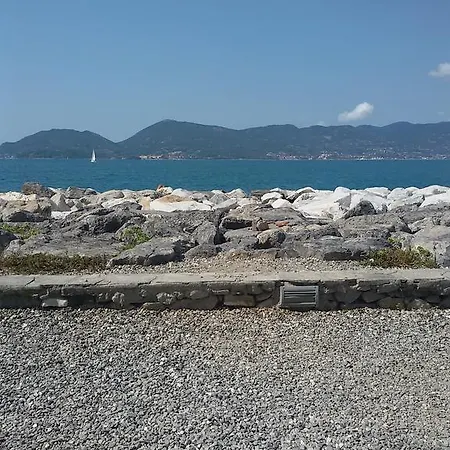 Apartment Villino Mimma San Terenzo