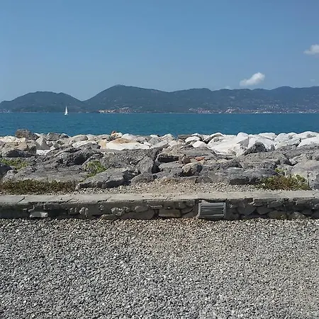 Apartment Villino Mimma San Terenzo